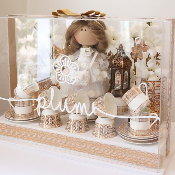 Winter Magic Bride to Be Plum Acrylic Gift Box